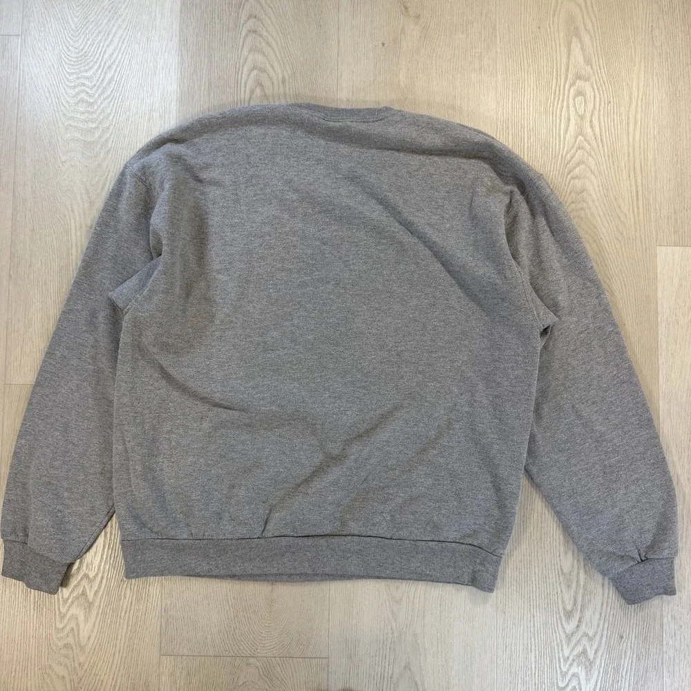 Vintage Chicago Cubs Sweatshirt — Gray Chicago Cubs Crewneck